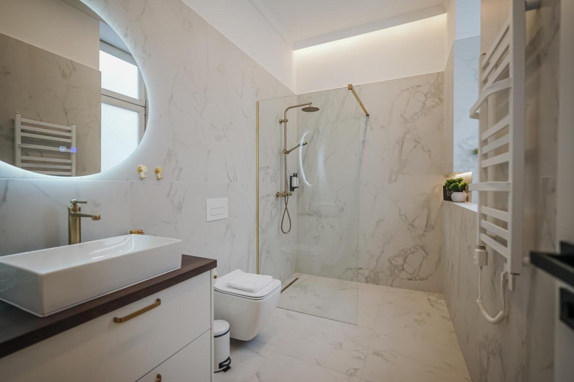 A5 - Boutique Apartments, Location By Bqa Apartman